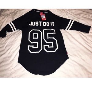 Nike 3/4 length sleeve 95tunic/jersey/shirt